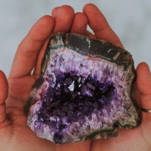 Amatista Pequeña Brillante